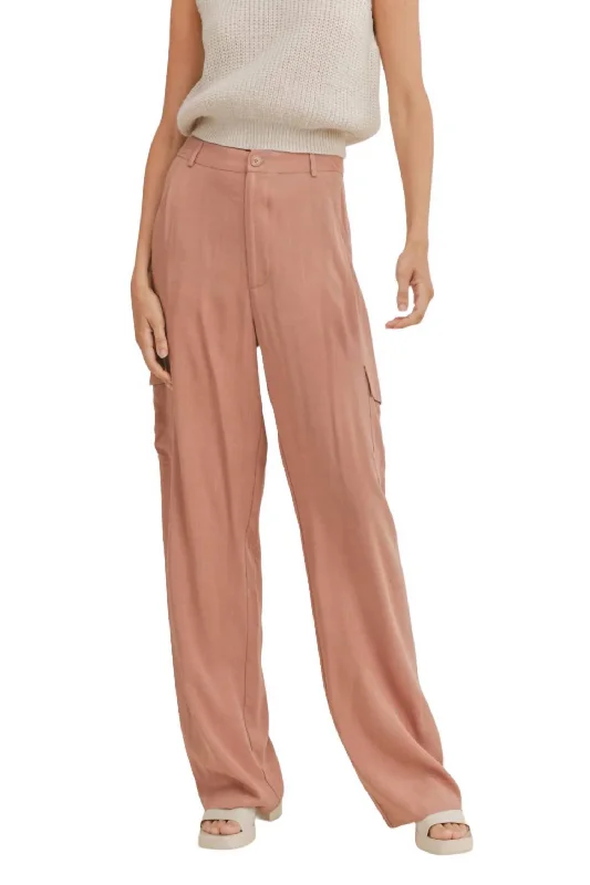 Sandstorm Cargo Pants In Clay