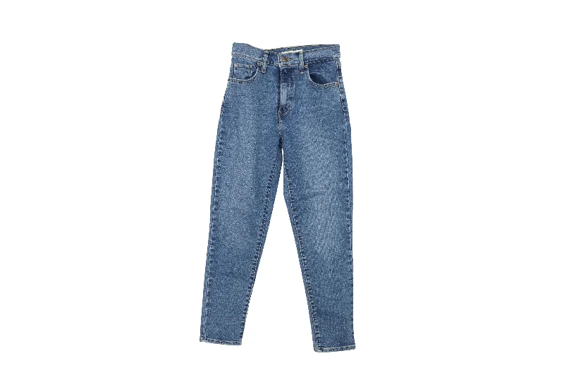 Levi's High Waisted Mom Jeans in Blue Cotton Denim