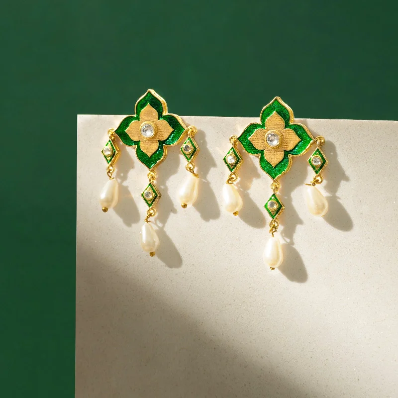 Main Apni Favourite hun Green Truck Art Earrings